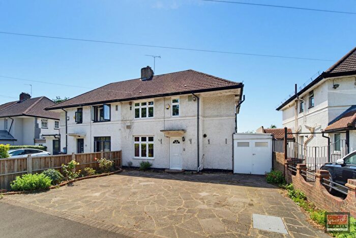 3 Bedroom Semi Detached House For Sale In Castle Way, Feltham, TW13