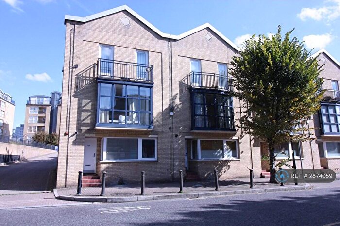 1 Bedroom Flat To Rent In Rotherhithe Street, London, SE16