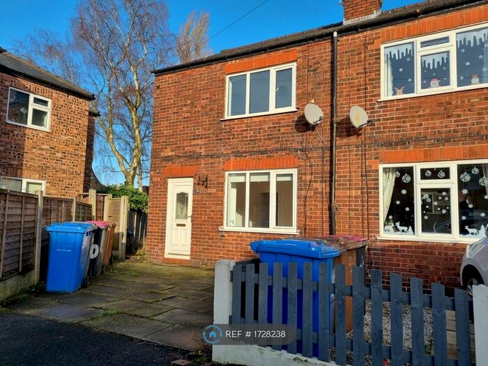 2 Bedroom End Of Terrace House To Rent In Dorset Street, Swinton, Manchester, M27