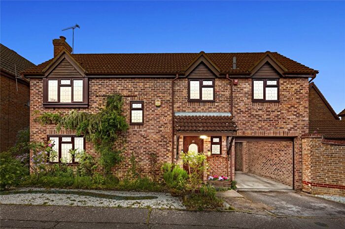 4 Bedroom Detached House For Sale In Chuzzlewit Drive, Newlands Spring, Essex, CM1