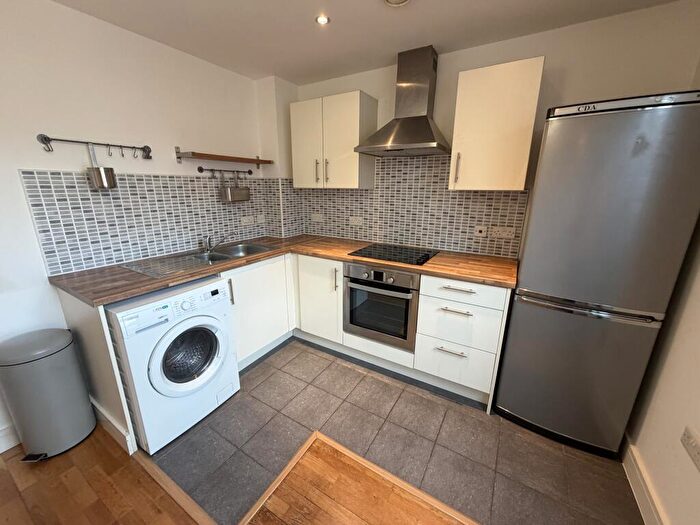 2 Bedroom Apartment To Rent In Portside House, Duke Street, L1
