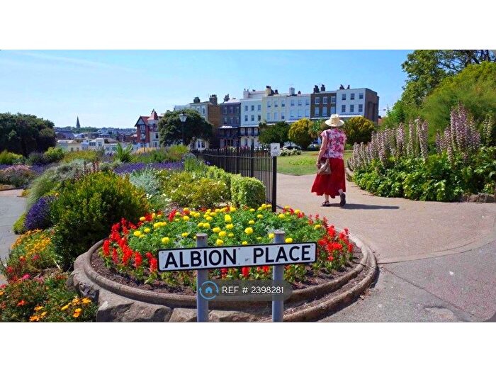 2 Bedroom Flat To Rent In Albion Place, Ramsgate, CT11