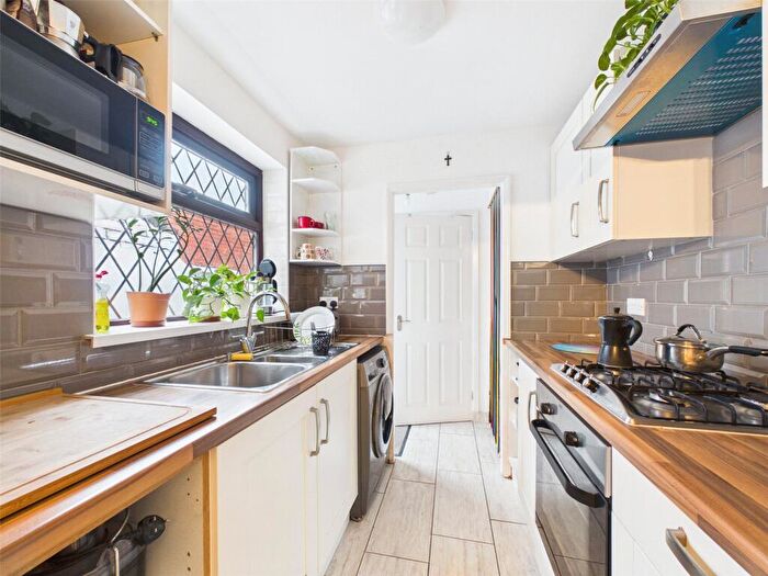 2 Bedroom House To Rent In Dean Street, Langley Mill, Nottingham, Derbyshire, NG16