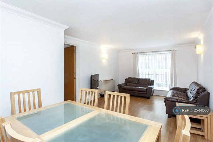 2 Bedroom Flat To Rent In Mellville Place, London, N1