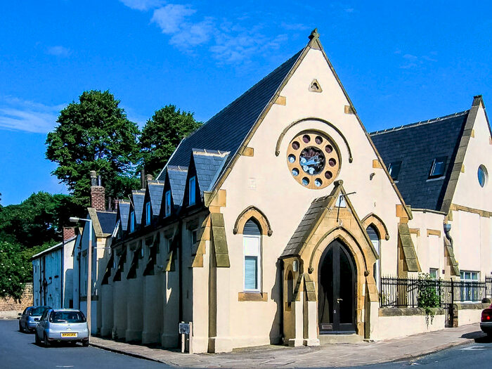 2 Bedroom House To Rent In Cliff Road - Design House, Leeds, LS6