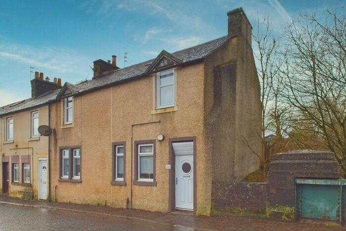 2 Bedroom Flat For Sale In Lesmahagow Road, Strathaven, ML10