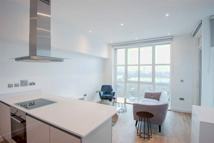 Studio To Rent In Maritime Street, London, SE16