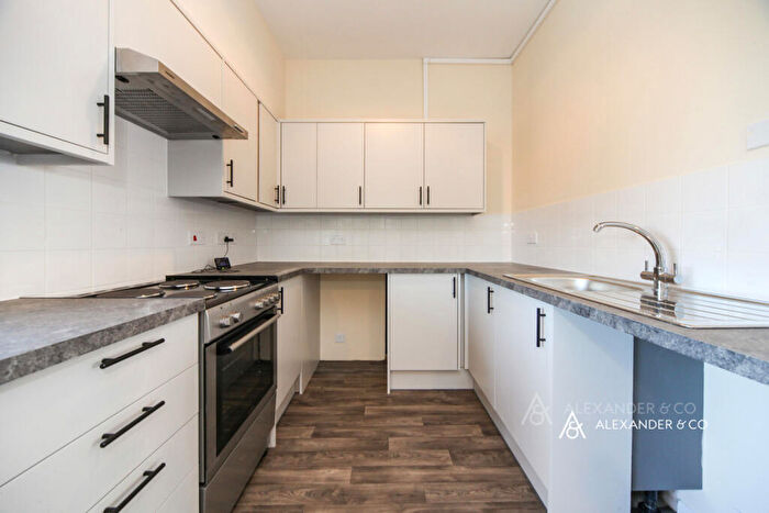 1 Bedroom Flat To Rent In The Quadrant, Houghton Regis, Dunstable, LU5