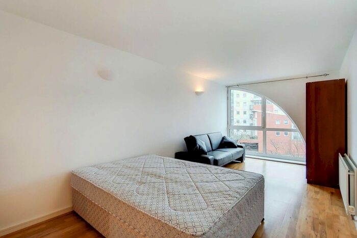 2 Bedroom Flat To Rent In Argyll Road, Woolwich, London, SE18