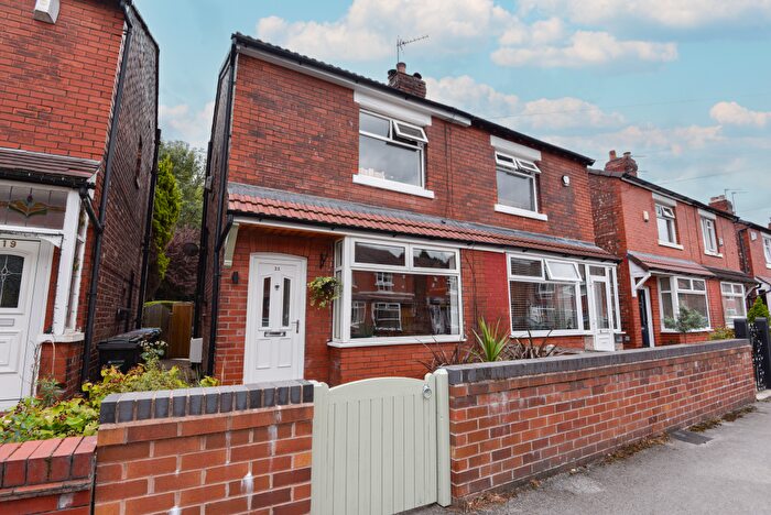 2 Bedroom Semi-Detached House To Rent In Shaftesbury Road, Cheadle Heath, SK3