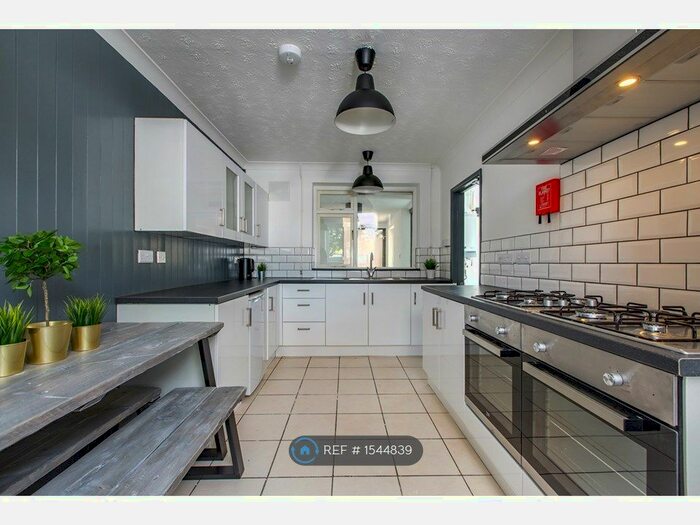 6 Bedroom Terraced House To Rent In Cunningham Road, Norwich, NR5