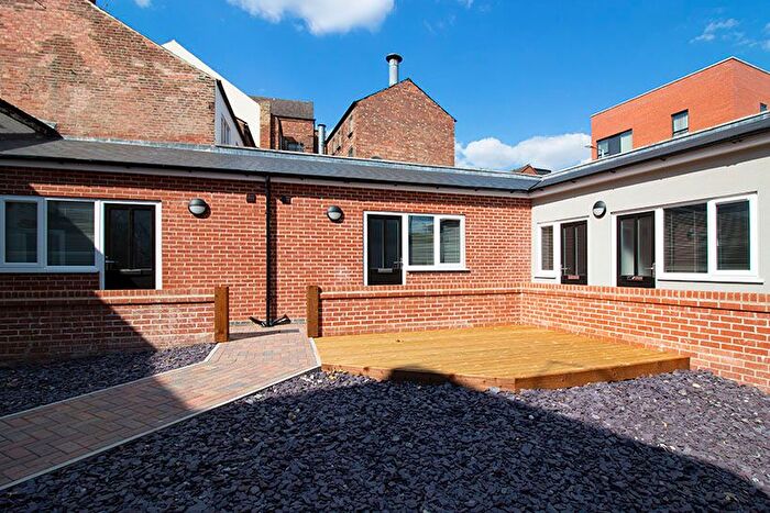 Studio To Rent In Mansfield Road, Nottingham, NG1