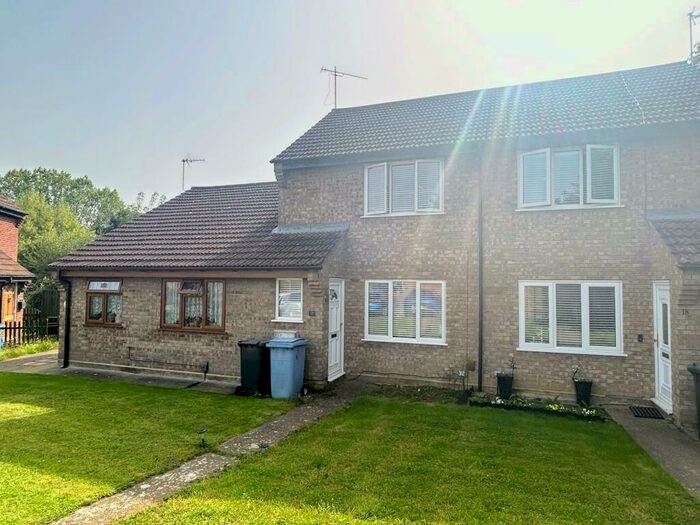 2 Bedroom House To Rent In Buttercup Close, Ipswich, IP8