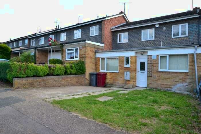 5 Bedroom Terraced House To Rent In Newcastle Road, Reading, RG2