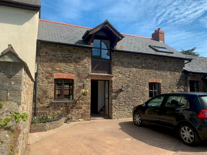 2 Bedroom Cottage To Rent In Alverdiscott, Yarnscombe, Barnstaple, EX31