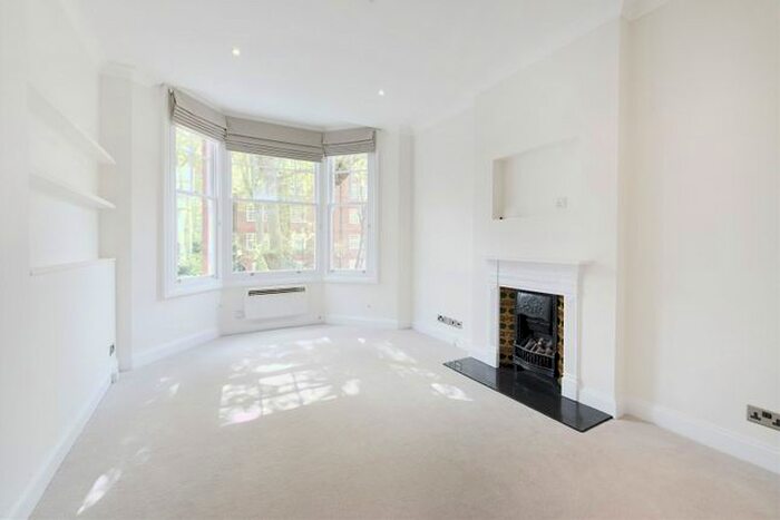 2 Bedroom Flat To Rent In Evelyn Gardens, South Kensington, London, SW7