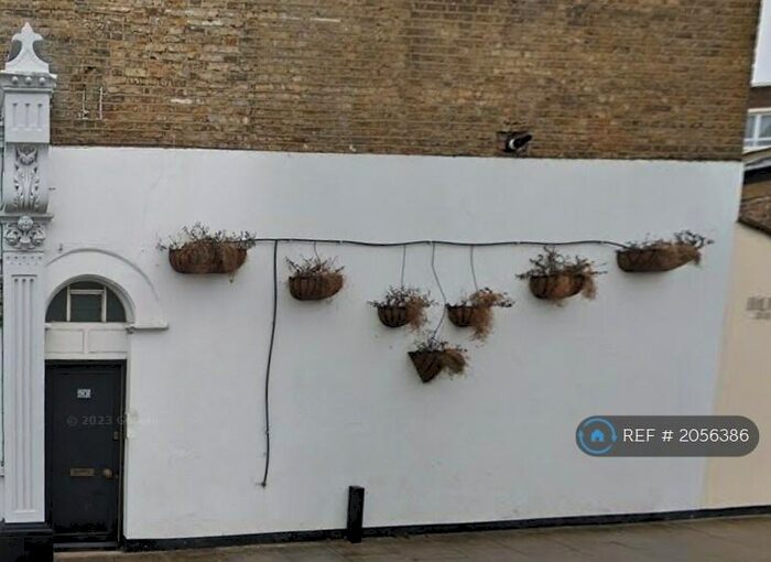 2 Bedroom Flat To Rent In Hornsey, London, N8