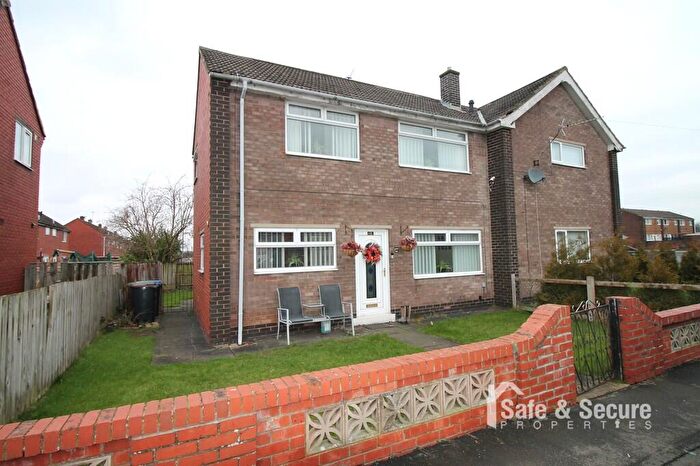 2 Bedroom Semi-Detached House For Sale In Jubilee Crescent, Shildon, DL4