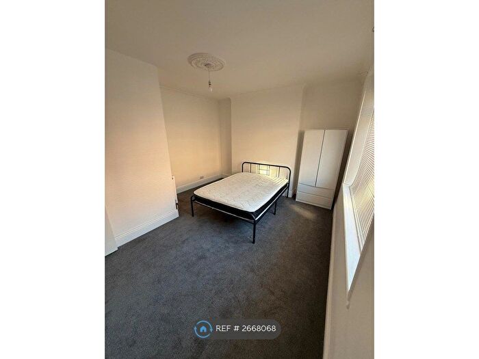 5 Bedroom Terraced House To Rent In Lilywhite Terrace, Houghton-Le-Spring, DH5