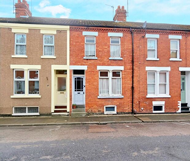 2 Bedroom Terraced House For Sale In Lincoln Street, Kingsthorpe, NN2
