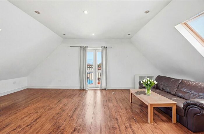 1 Bedroom Flat For Sale In Ardennes House, Royal Victoria Dock, E16