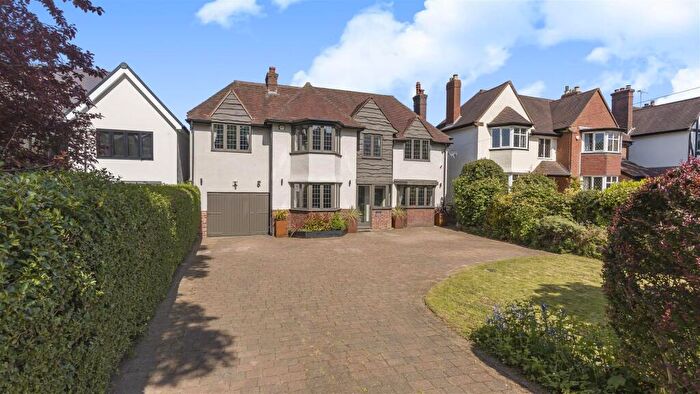 5 Bedroom Detached House For Sale In Crown Lane, Four Oaks, Sutton Coldfield, B74