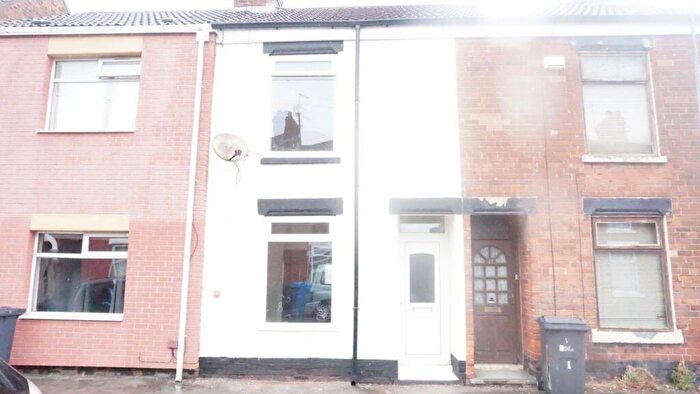 2 Bedroom Terraced House To Rent In Rensburg Street, Newbridge Road, HU9