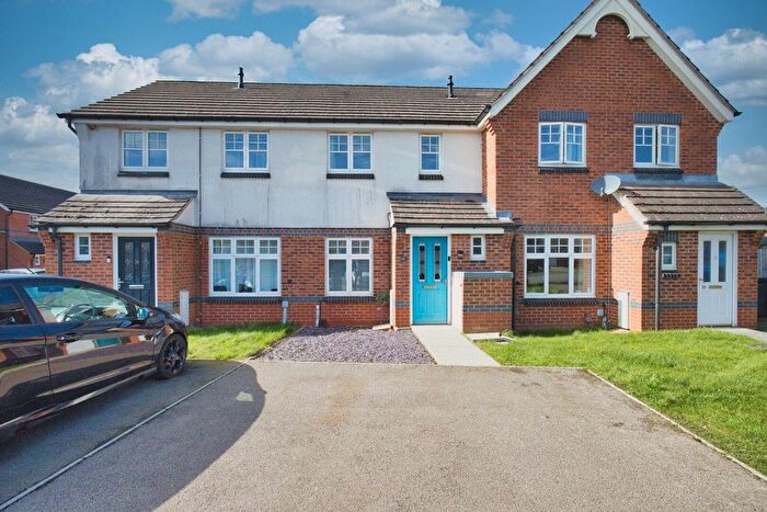 2 Bedroom Town House For Sale In Whitworth Avenue, Hinckley, LE10