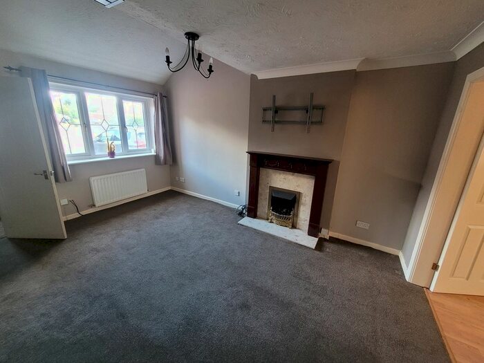 2 Bedroom Semi-Detached House To Rent In Wotton Drive, Ashton-In-Makerfield, Wigan, WN4