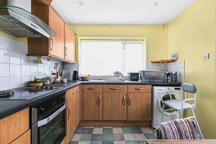 3 Bedroom Detached Bungalow For Sale In Kingsfield Road, Dane End, Ware, SG12