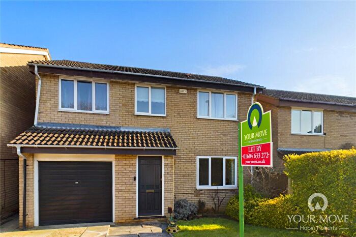 4 Bedroom Detached House To Rent In Beeston Avenue, Wakes Meadow, Northampton, NN3