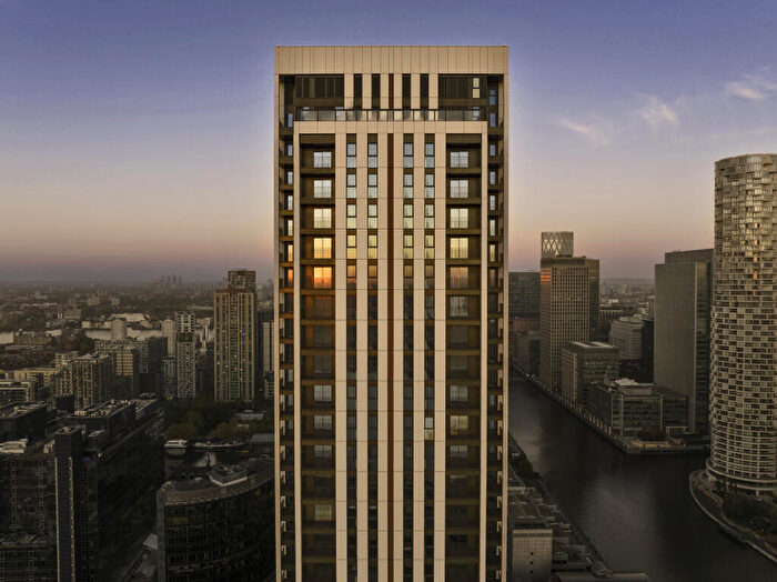 2 Bedroom Penthouse For Sale In One Thames Quay, Canary Wharf, E14