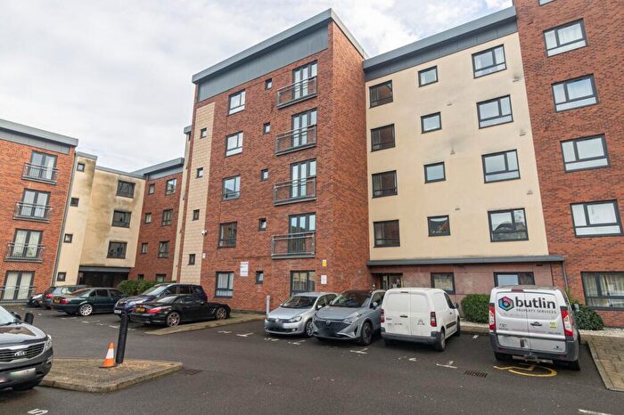 2 Bedroom Apartment For Sale In Western Road, Leicester, LE3