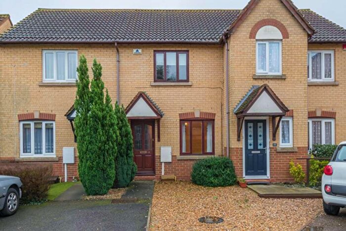 2 Bedroom Terraced House To Rent In Fordcombe Lea, Kents Hill, MK7