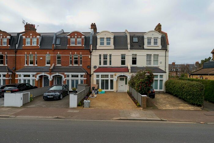 5 Bedroom Terraced House To Rent In Earlsfield Road, Wandsworth, London, SW18