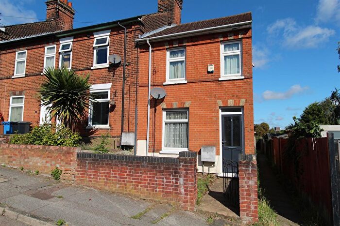 2 Bedroom End Of Terrace House To Rent In Philip Road, Ipswich, IP2