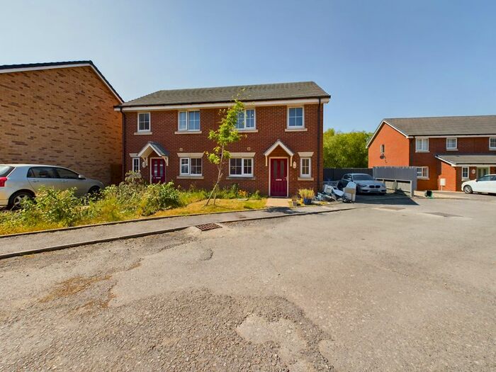 3 Bedroom Semi-Detached House To Rent In Townsend Street, Pentrechwyth, Swansea, SA1