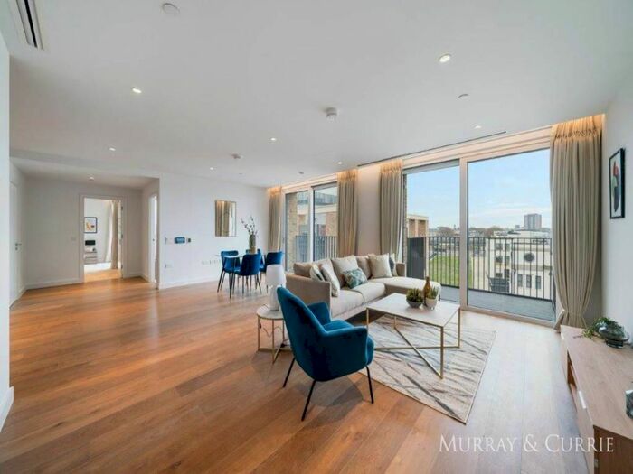 2 Bedroom Flat To Rent In Signature House, Jubilee Walk, London, WC1X