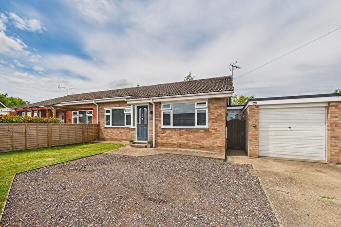 2 Bedroom Semi-Detached Bungalow For Sale In Dukes Drive, Halesworth, IP19