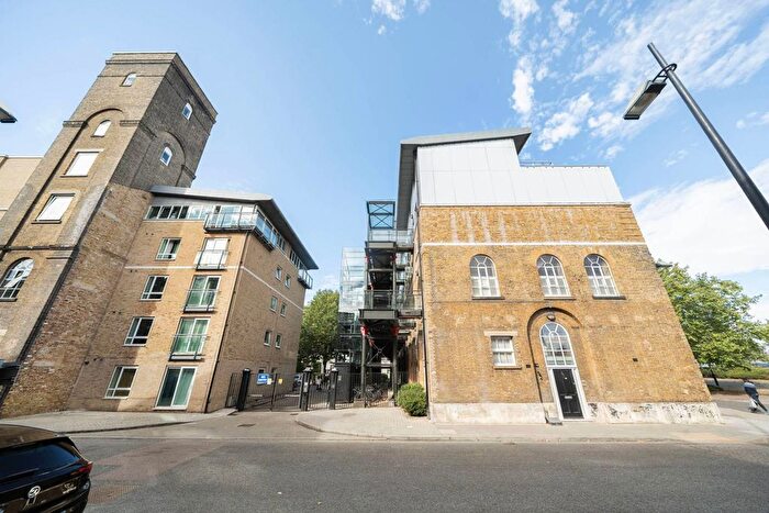 1 Bedroom Flat To Rent In Building, Woolwich, London, SE18