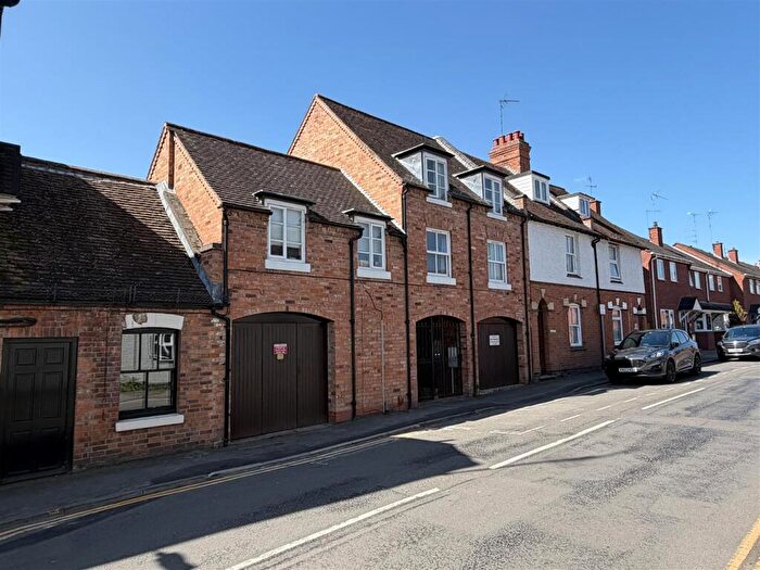 2 Bedroom Maisonette For Sale In The Stables, Crompton Street, Warwick, CV34