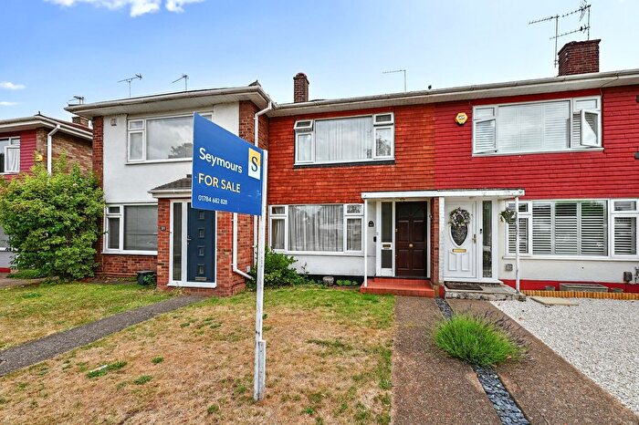 2 Bedroom Terraced House For Sale In Stanwell, Surrey, TW19