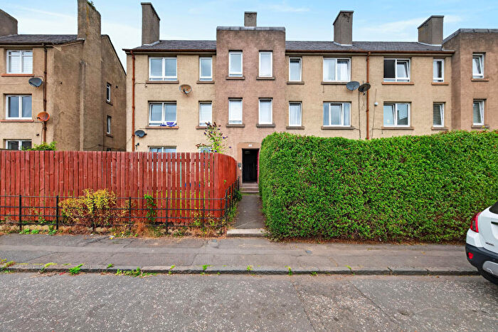 2 Bedroom Flat For Sale In Loaning Crescent, Restalrig, Edinburgh, EH7