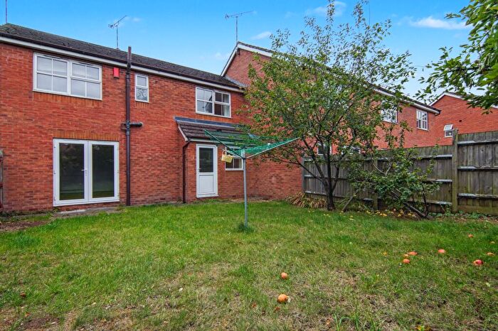 2 Bedroom Terraced House For Sale In Fow Oak, Coventry, CV4