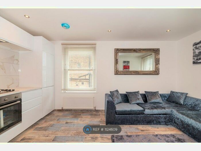 1 Bedroom Flat To Rent In Gloucester Place, London, NW1