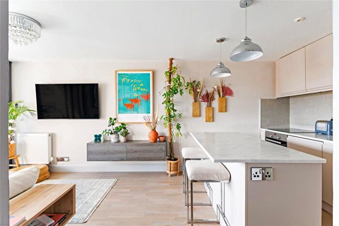 1 Bedroom Apartment For Sale In College Court, Pembroke Road, Clifton, Bristol, BS8
