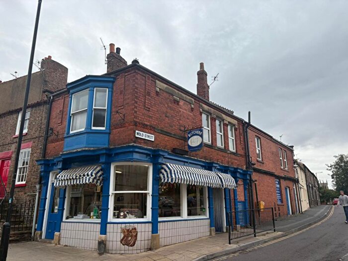 2 Bedroom Flat To Rent In Wold Street, Malton, YO17