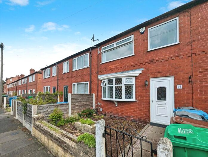 2 Bedroom House To Rent In Queenhill Road, Manchester, Greater Manchester, M22