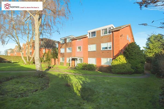 1 Bedroom Flat To Rent In Chester Road, Streetly, Sutton Coldfield, B74