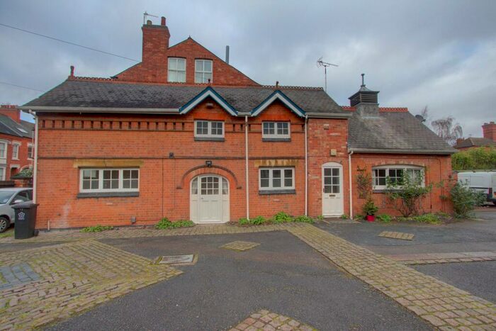 2 Bedroom Flat To Rent In Central Avenue, Clarendon Park, Leicester, LE2